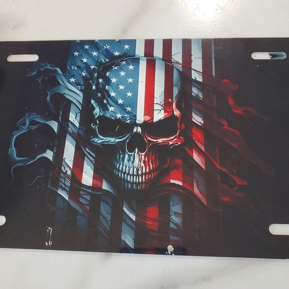 American Flag Skull License Plate - Picture 3 of 3